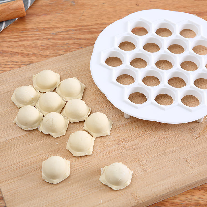 Kitchen Gadgets For Cooking - Molde para Dumpling com 19 Furos,